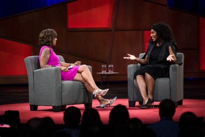 Serena Williams asking questions